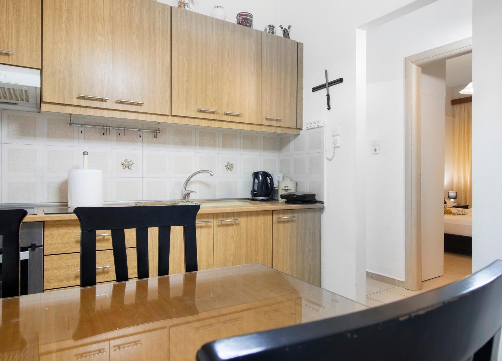 Local Apt Near City Lights 1 Apartment Heraklion  Exterior photo